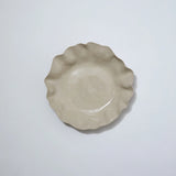 Ruffle Round Platter Chalk White | XL