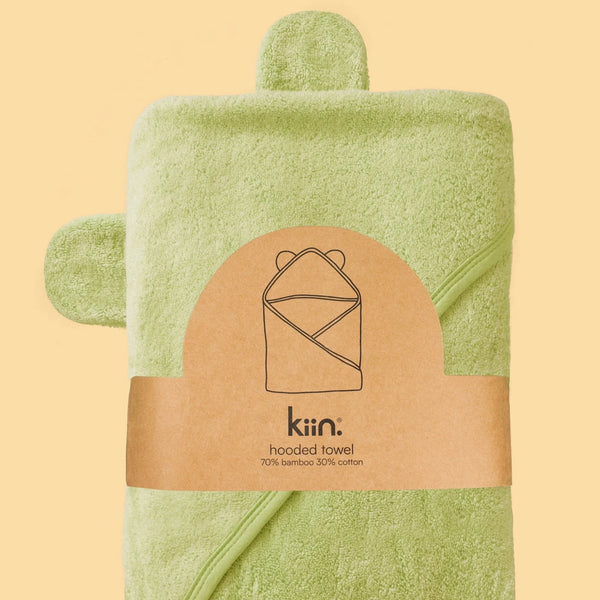 Hooded Towel | Apple