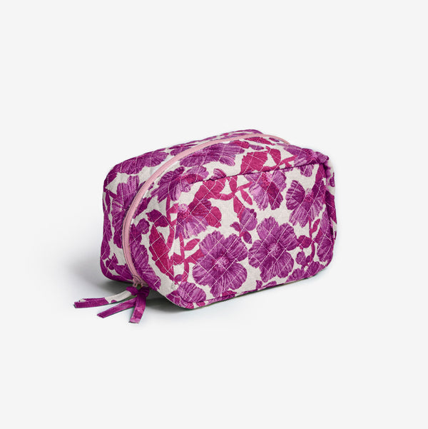 Leon Lilac Medium Toiletry Bag