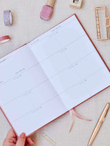 2025 Weekly Planner - Blush