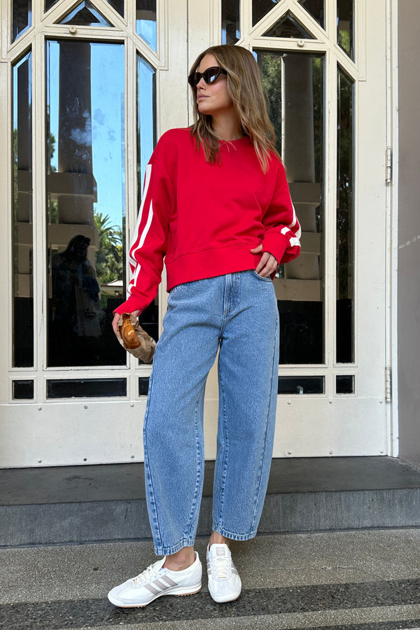 Maggie Tapered Barrel Jean - Mid Vintage Blue